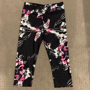 Fabletics Capris